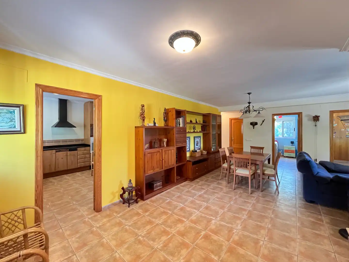 Menjador de Casa o xalet en venda en Sagunto / Sagunt amb Aire condicionat, Calefacció i Jardí privat