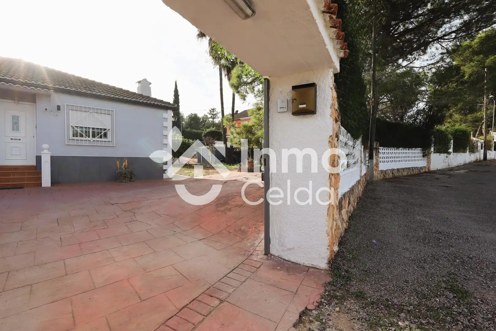 Vista exterior de Casa o chalet en venta en Chiva con Aire acondicionado, Calefacción y Jardín privado