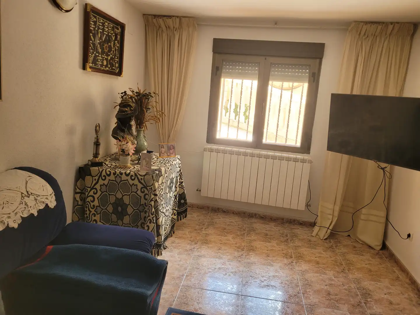 Sala de estar de Finca rústica en venta en Trévago con Calefacción, Terraza y Amueblado