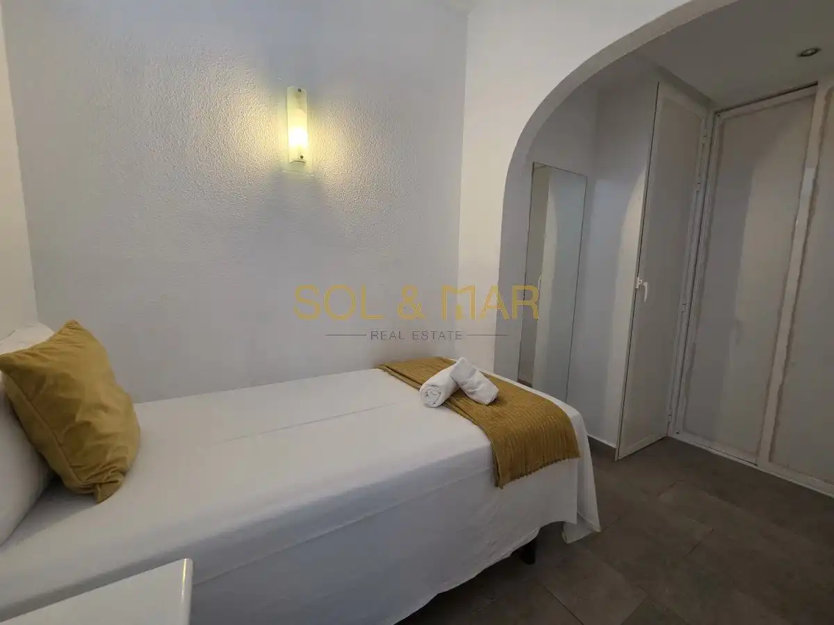 Schlafzimmer von Wohnung zum Verkauf in Torremolinos mit Klimaanlage, Heizung und Terrasse