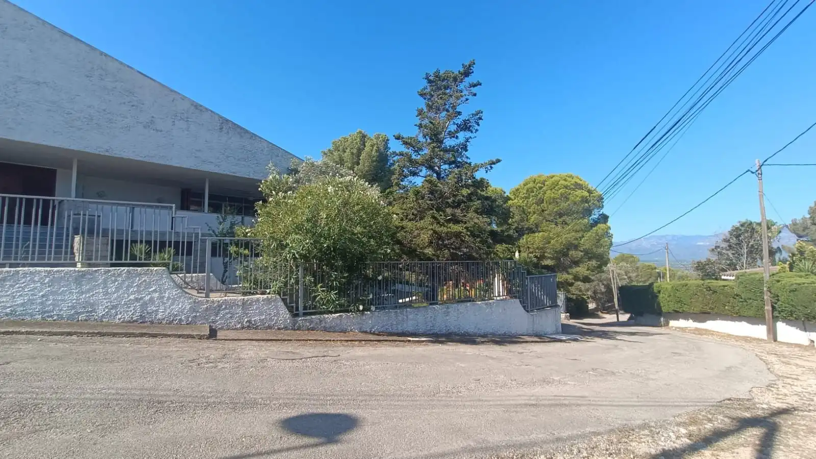 Vista exterior de Casa o xalet en venda en Tortosa amb Aire condicionat, Calefacció i Jardí privat