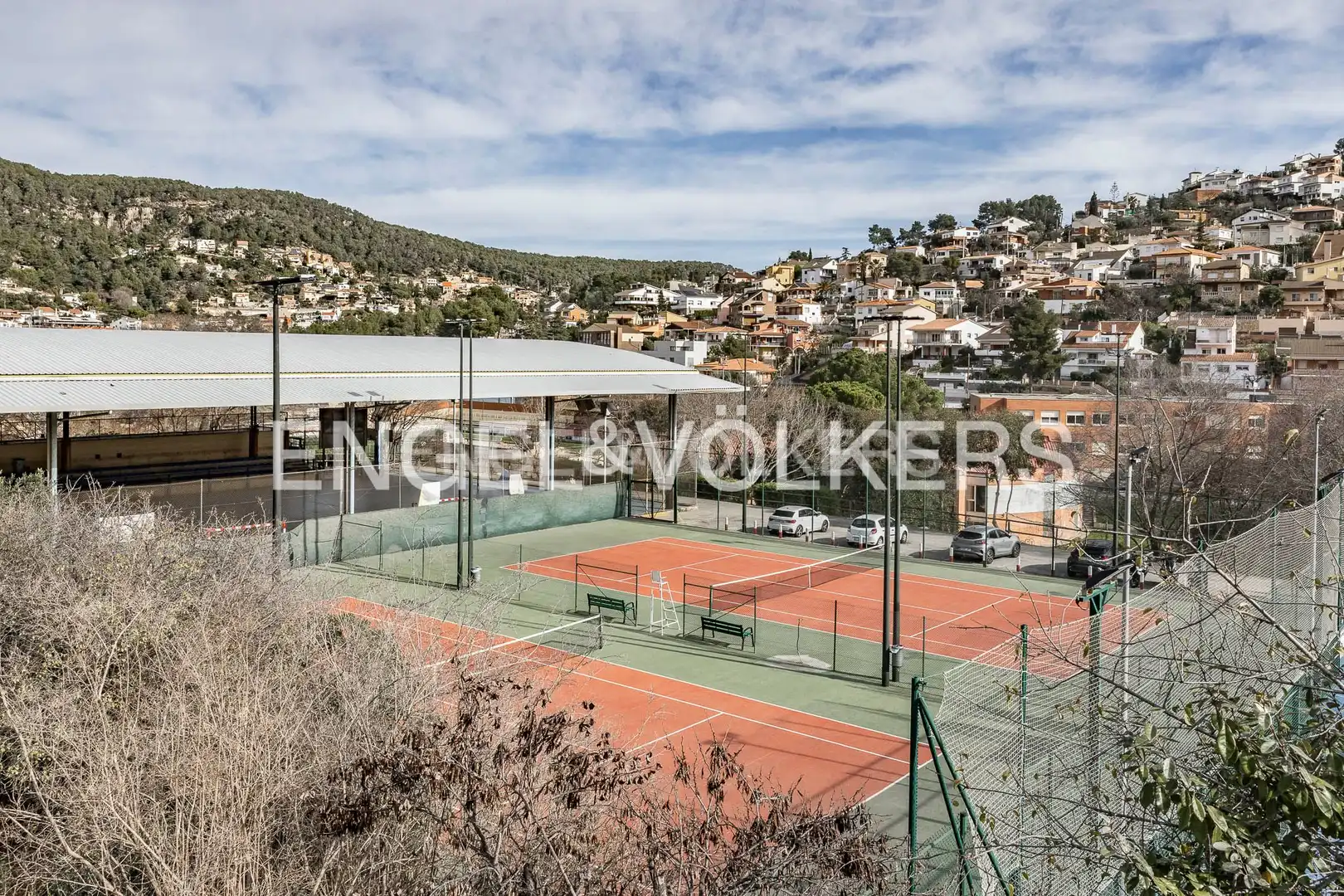 Terrassa de Casa o xalet en venda en Vallirana amb Aire condicionat, Calefacció i Jardí privat