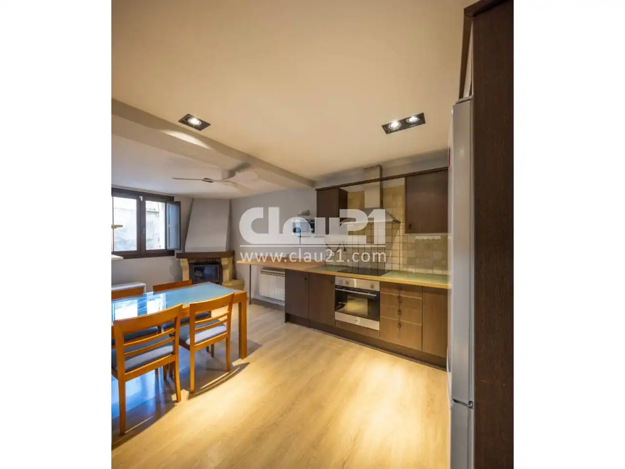 Kitchen of Flat for sale in Berga  with Heating, Parquet flooring and Furnished