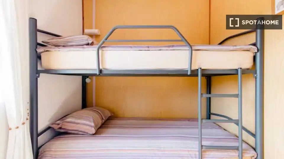 Room in Arona pueblo