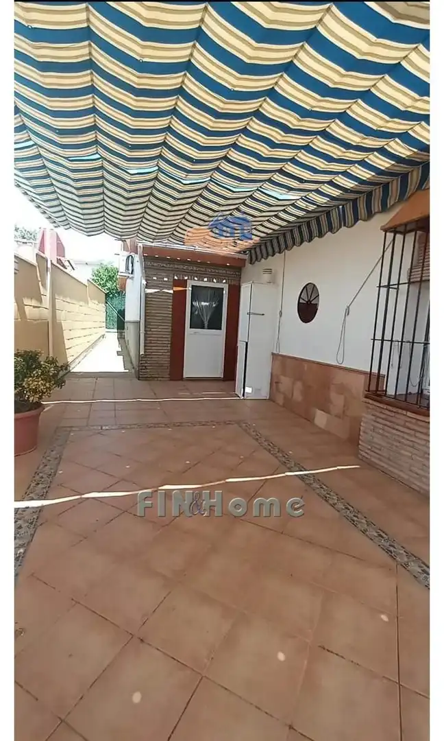 Terraza de Casa o chalet en venta en Gerena con Aire acondicionado, Jardín privado y Trastero