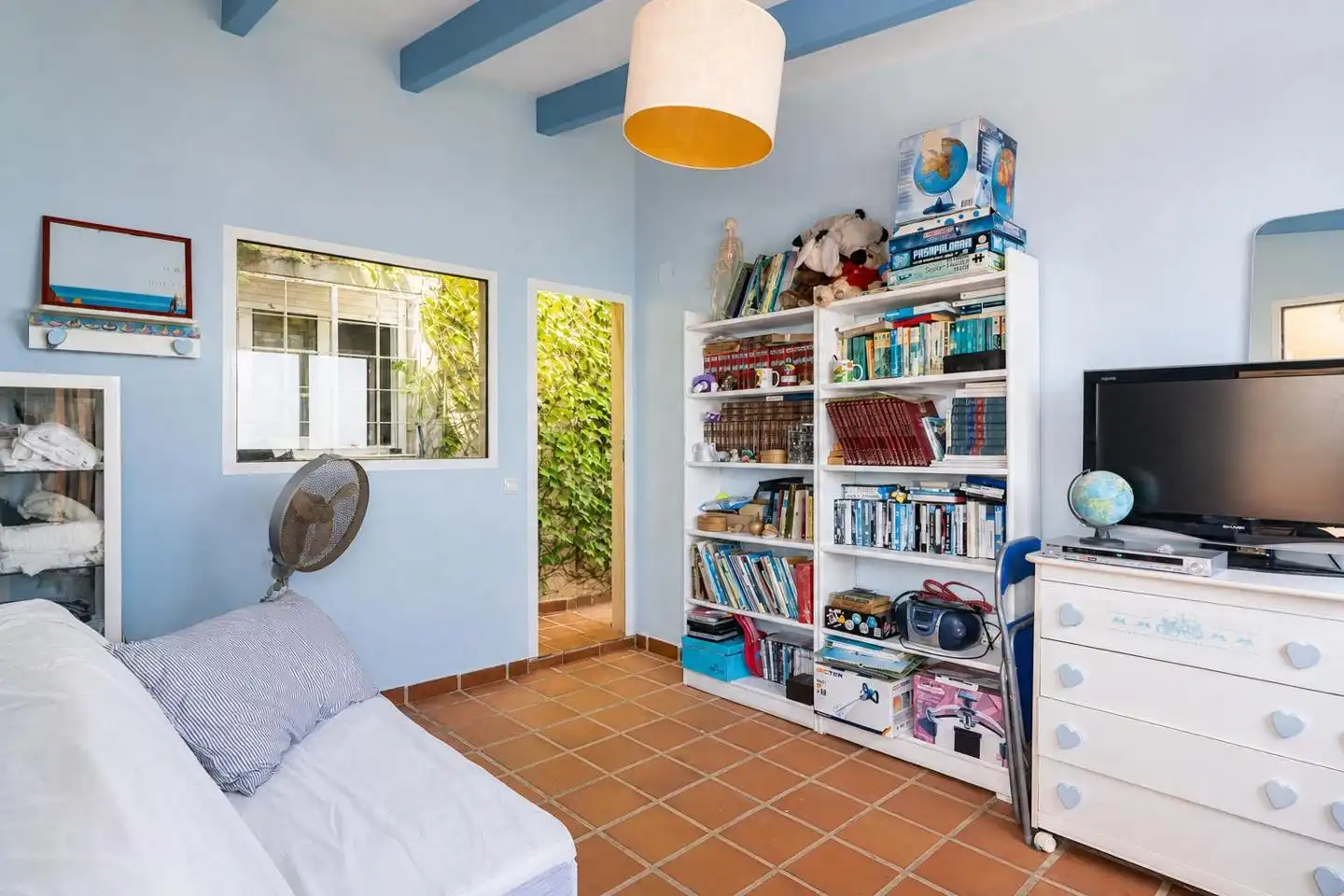 Living room of Houses for sale in Santa Pola  with Air Conditioner, Private garden and Terrace