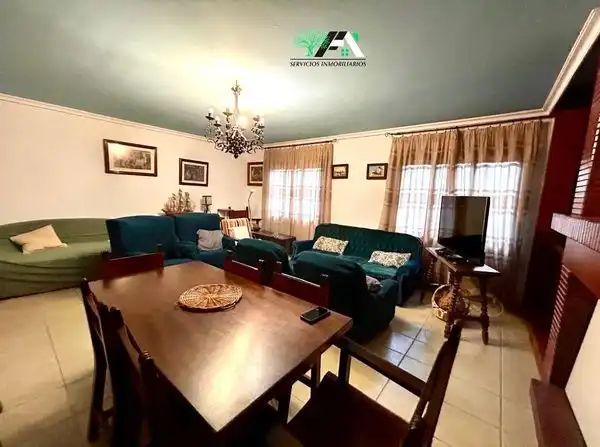 Chalet en alquiler en Baeza, imagen 3