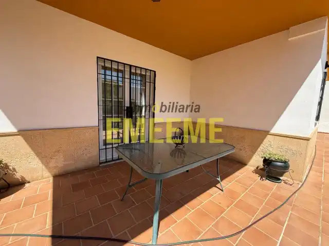 Houses for sale in La Planilla