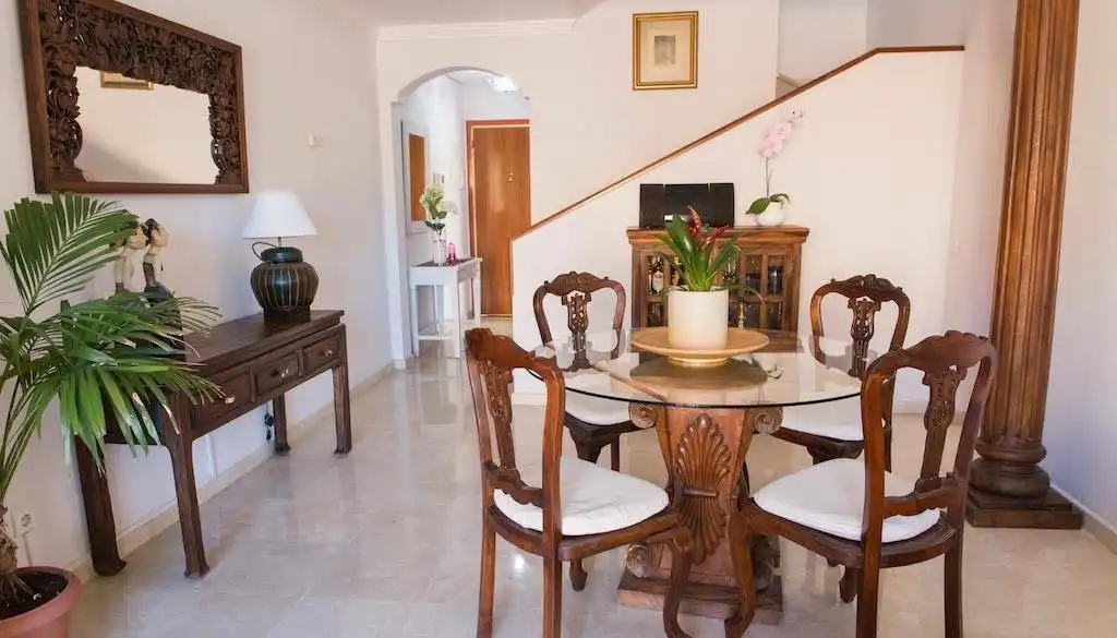 Comedor de Dúplex en venta en Manilva con Aire acondicionado, Terraza y Piscina comunitaria