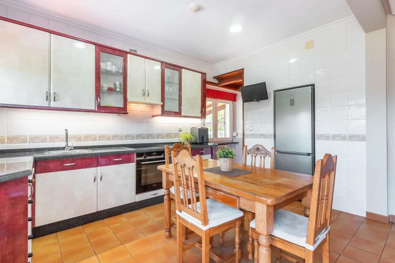 Cocina de Casa o chalet en venta en Gozón con Calefacción, Jardín privado y Terraza