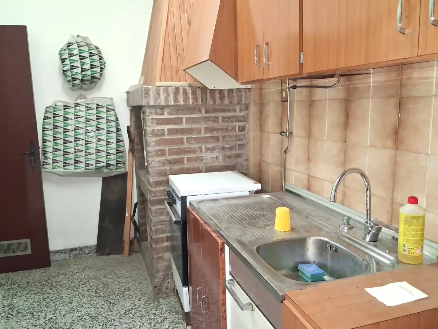 Küche von Geschaftsraum zum Verkauf in Zaragoza mit Möbliert