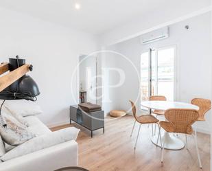 Living room of Flat to rent in  Barcelona Capital  with Air Conditioner, Terrace and Balcony