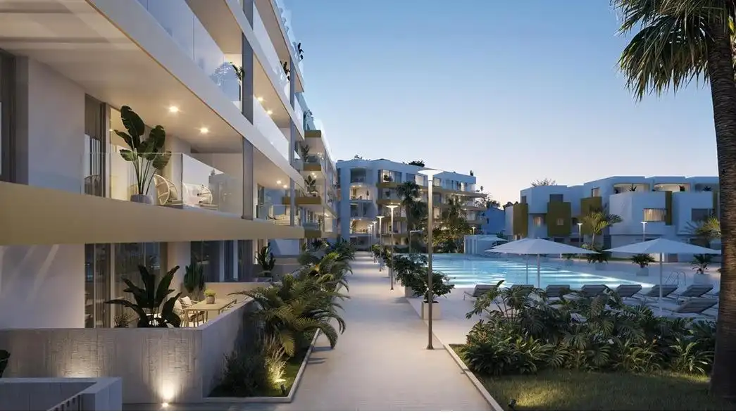 Piso con piscina en venta en Avenida de los Cerrillos