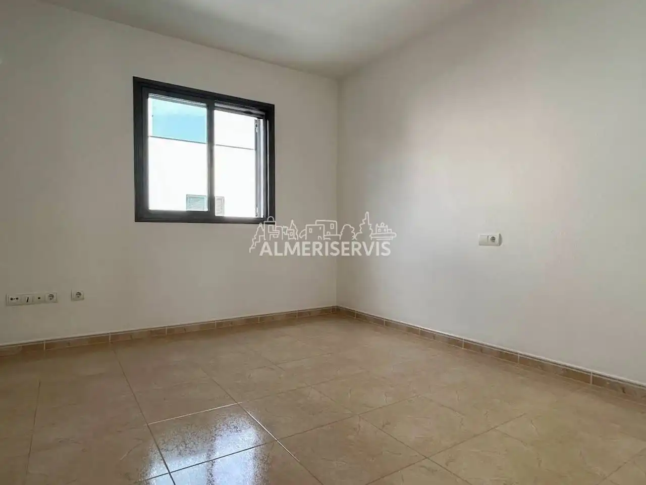 Dormitori de Casa o xalet en venda en El Ejido amb Terrassa i Piscina