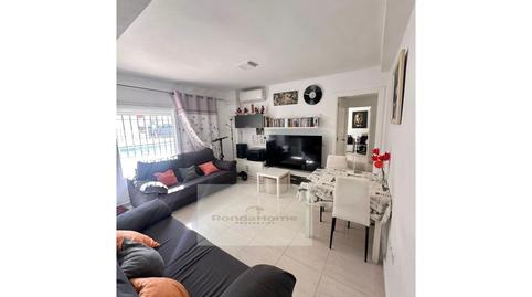 Foto 3 de Piso en venta en Calle Ceuta, 8, Castillo Sohail - Myramar, Fuengirola