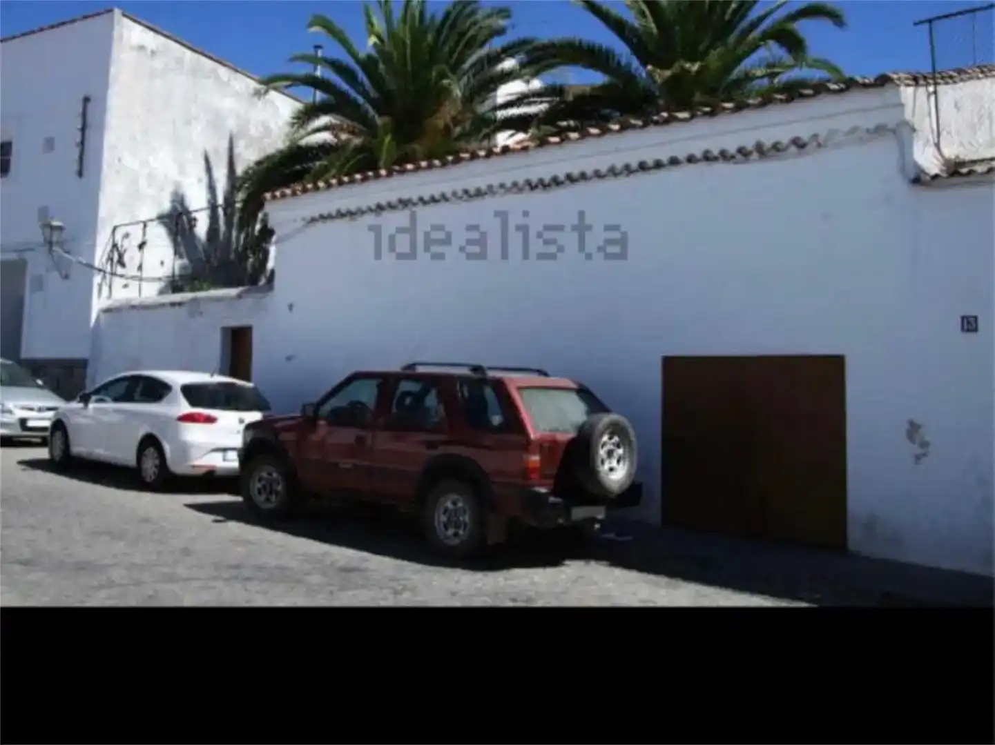 Vista exterior de Pis en venda en Cardeña amb Traster, Moblat i Forn