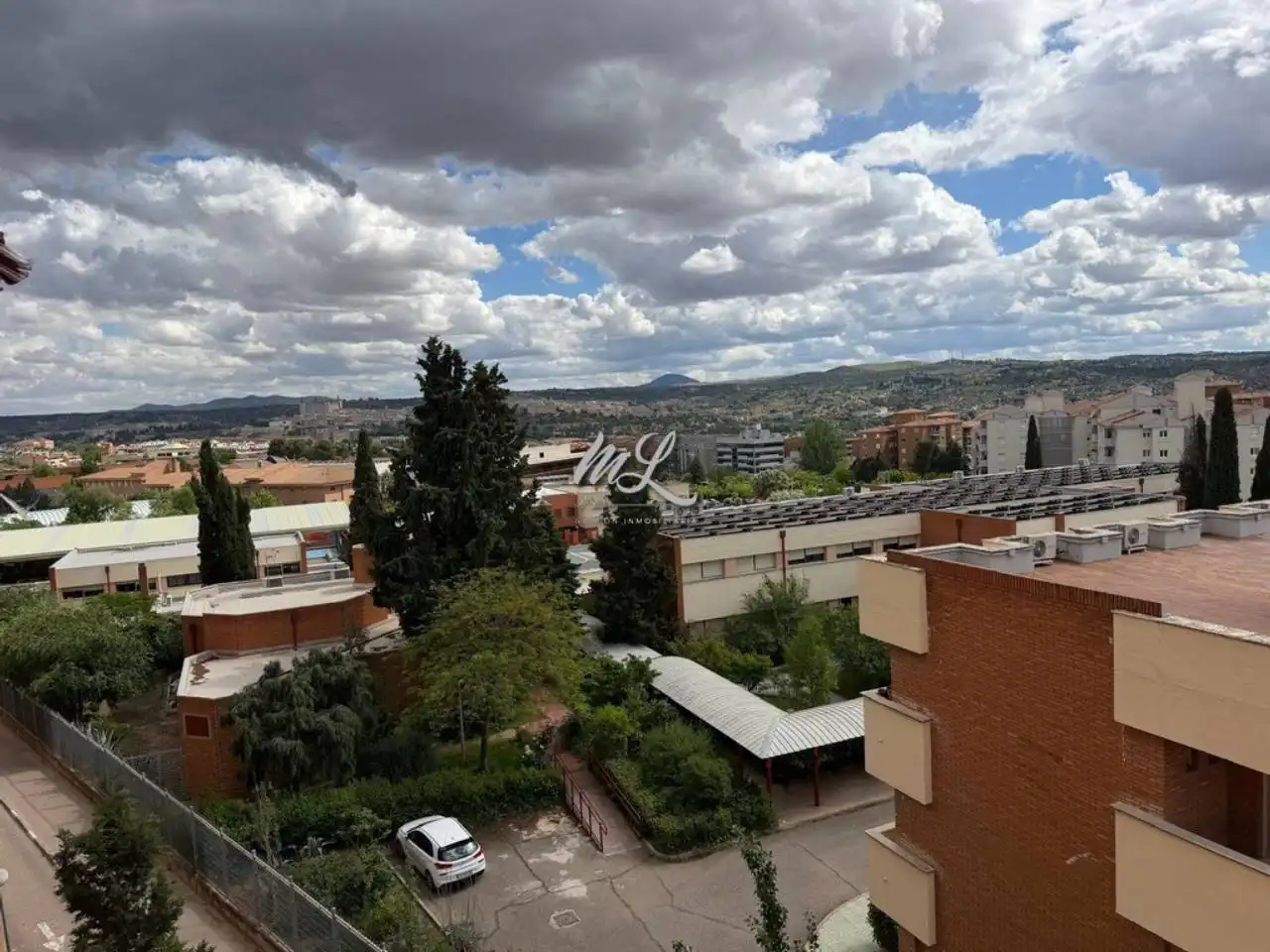 Vista exterior de Piso en venta en Toledo con Aire acondicionado, Calefacción y Parquet