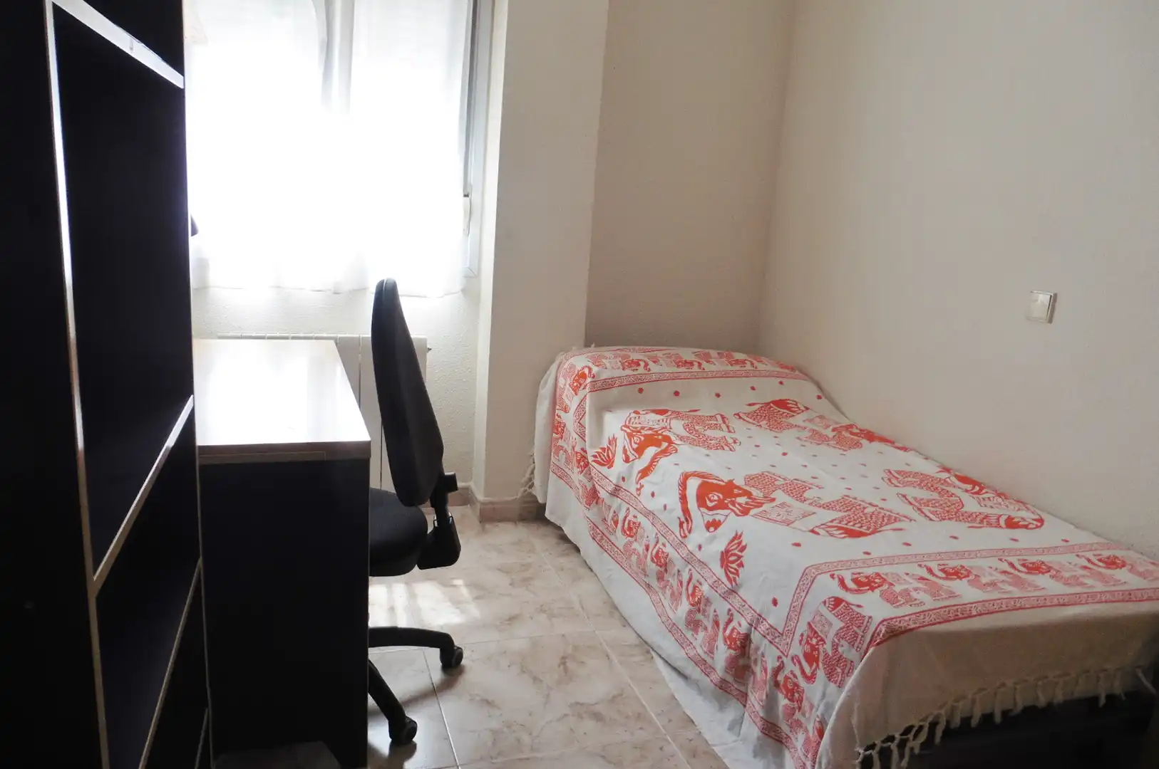 Schlafzimmer von Wohnung zur Miete in Villanueva de la Cañada mit Heizung, Möbliert und Ofen