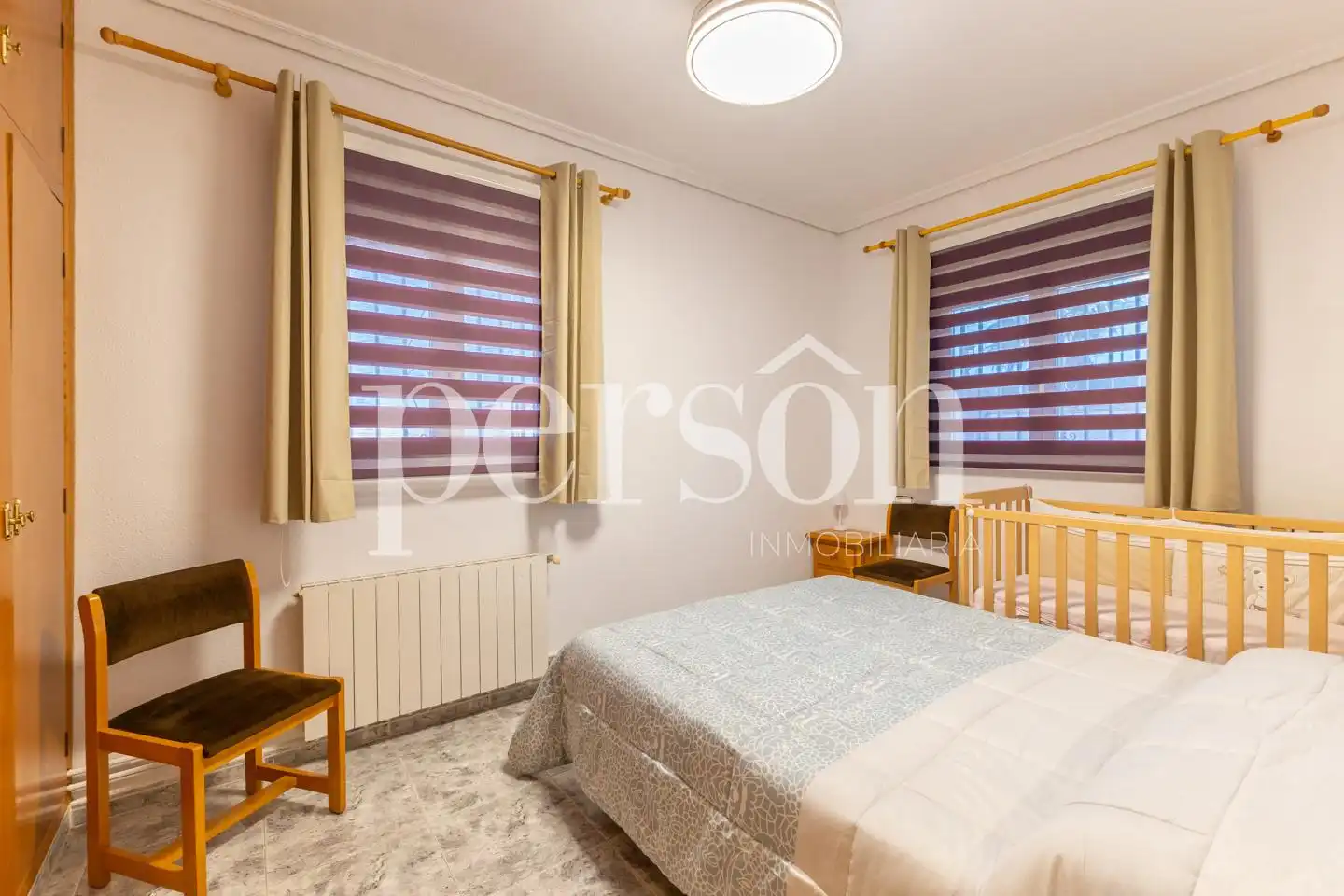 Dormitori de Casa o xalet en venda en La Pobla de Vallbona amb Aire condicionat, Calefacció i Terrassa