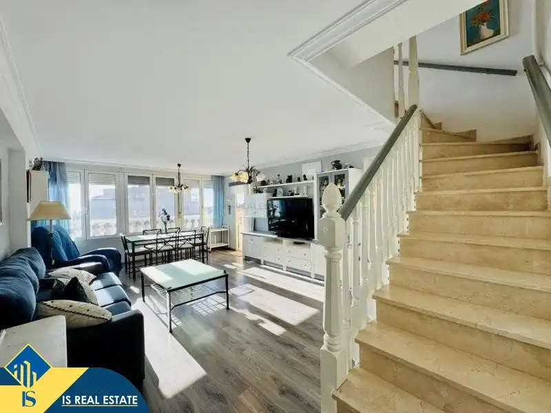 Penthouse with pool for sale in La Mata, imagen 13