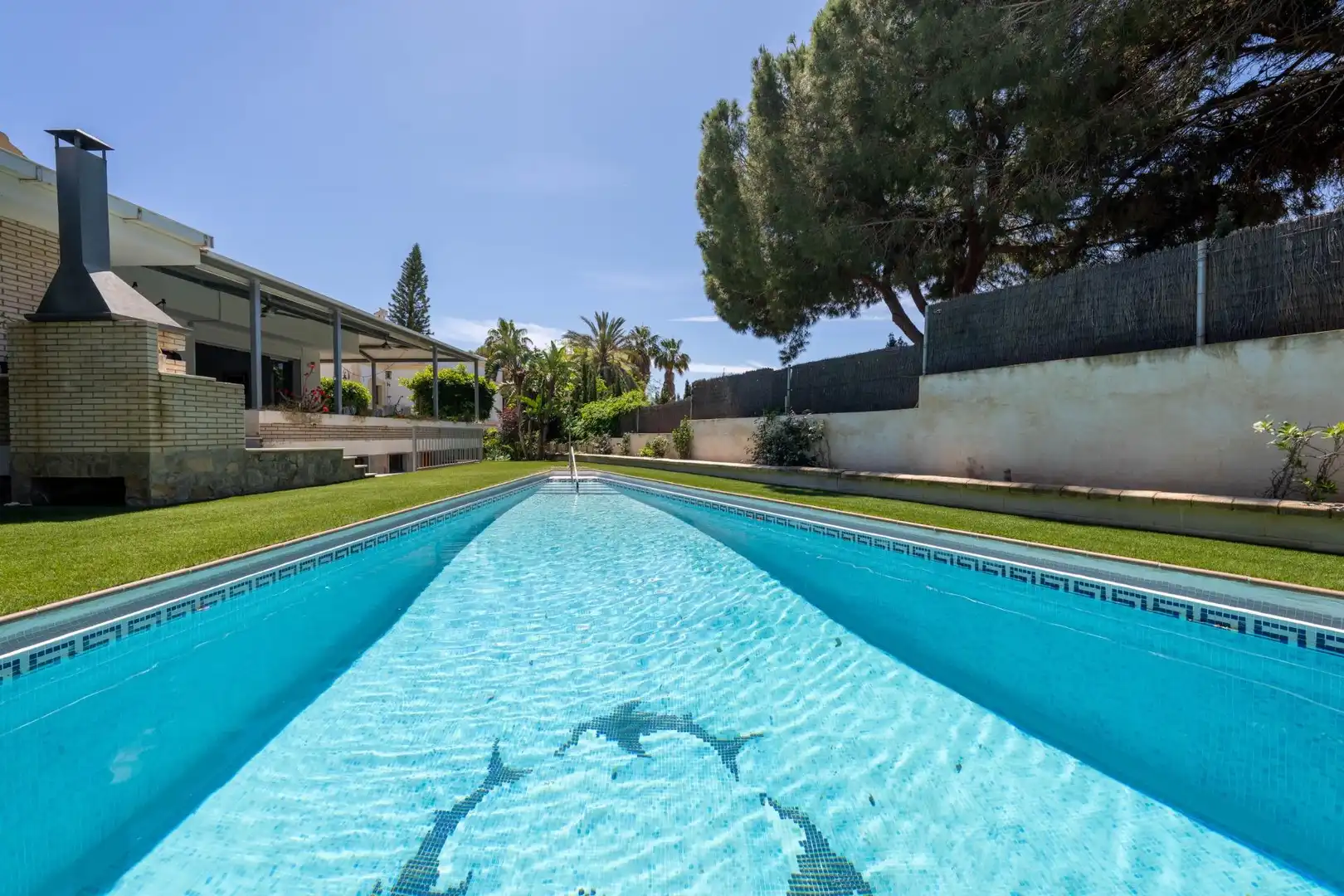 Piscina de Casa o chalet en venta en Roquetas de Mar con Aire acondicionado, Jardín privado y Parquet