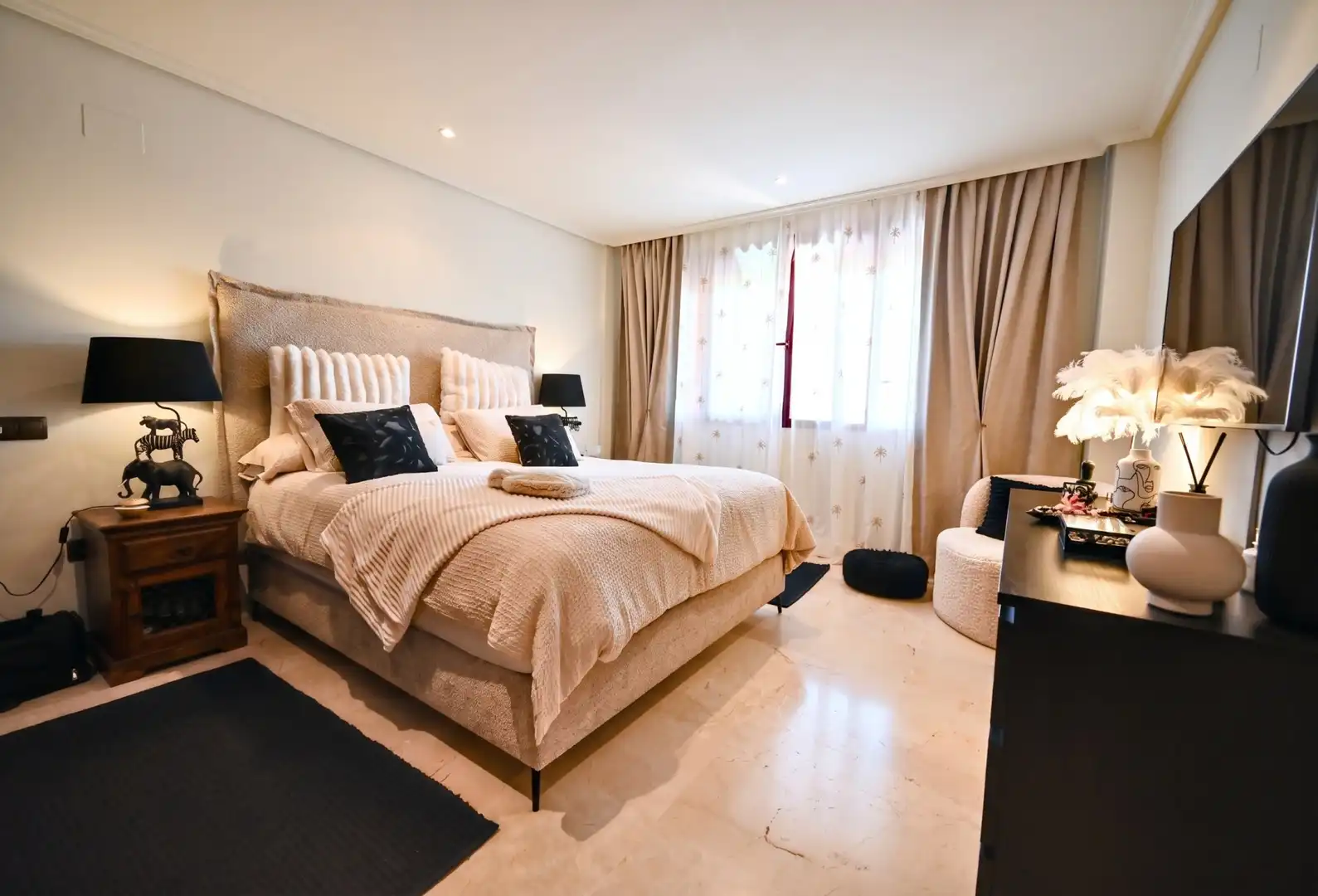 Habitación de Apartamento en venta en Ojén con Aire acondicionado, Jardín privado y Piscina
