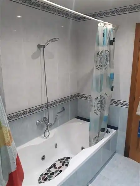 Baño de Casa o chalet en venta en Sant Pere de Ribes con Calefacción, Jardín privado y Terraza