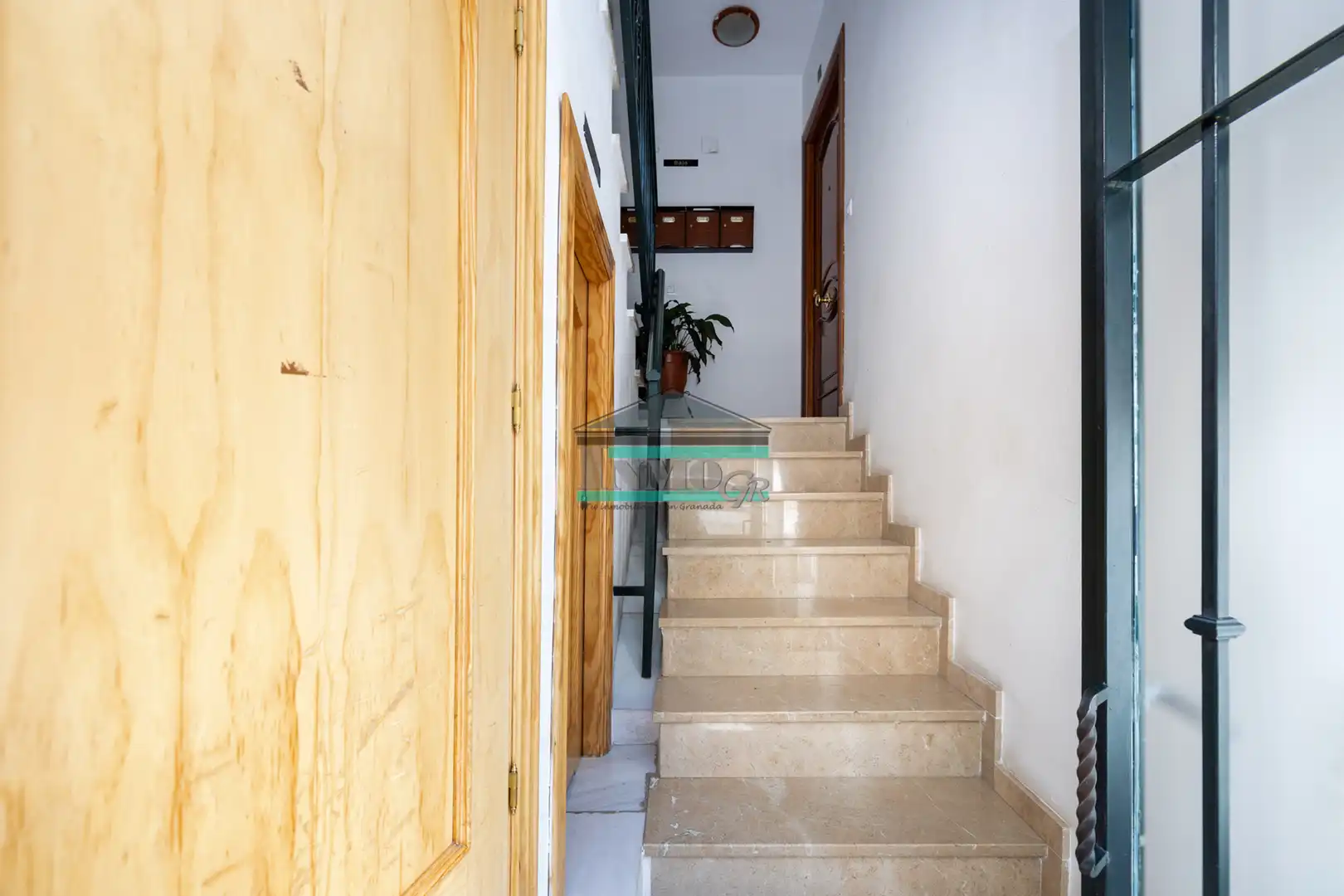 Piso en venta en Armilla con Aire acondicionado, Amueblado y Balcón