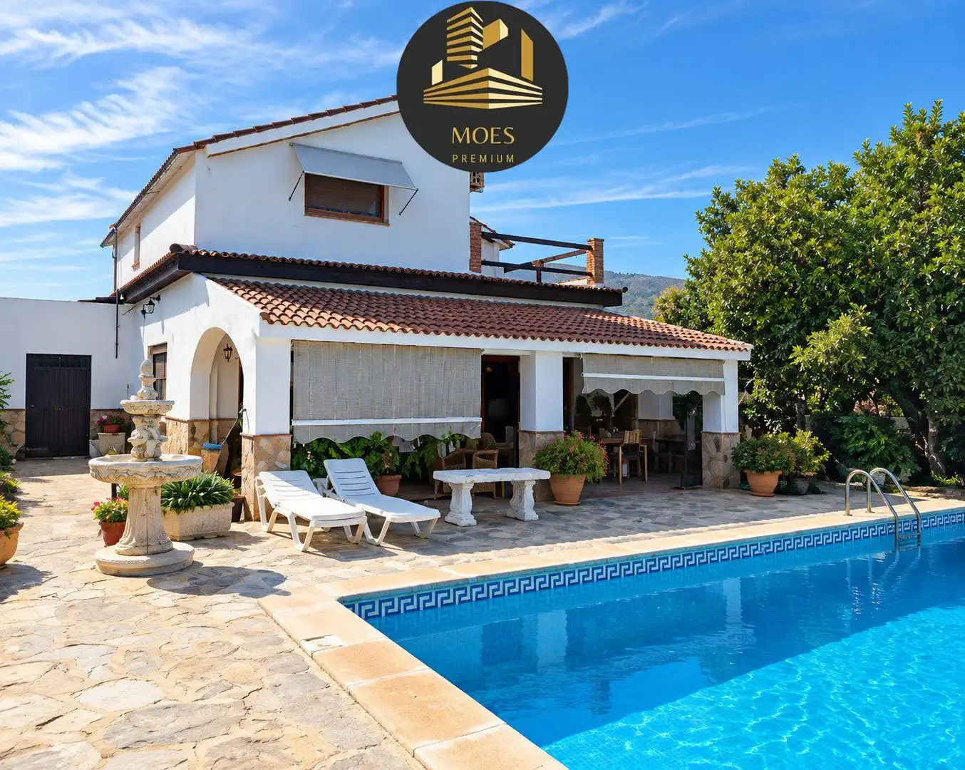 Villa à vendre à Torredonjimeno
