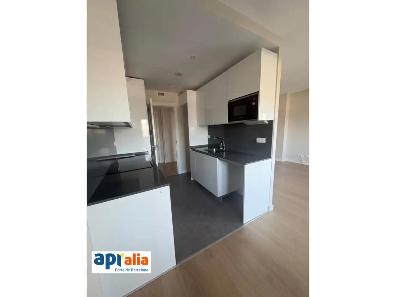 Küche von Wohnung zum Verkauf in Sant Feliu de Llobregat mit Balkon und Gemeinschaftspool