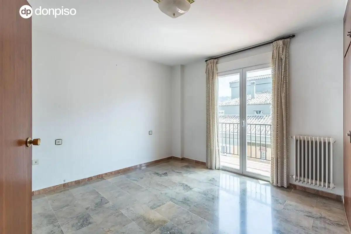 Piso con ascensor en venta en Calle MARQUES DE MONDEJAR, imagen 11