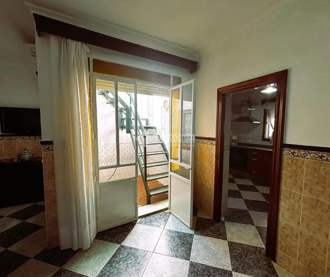 Casa adosada en venta en Pilas