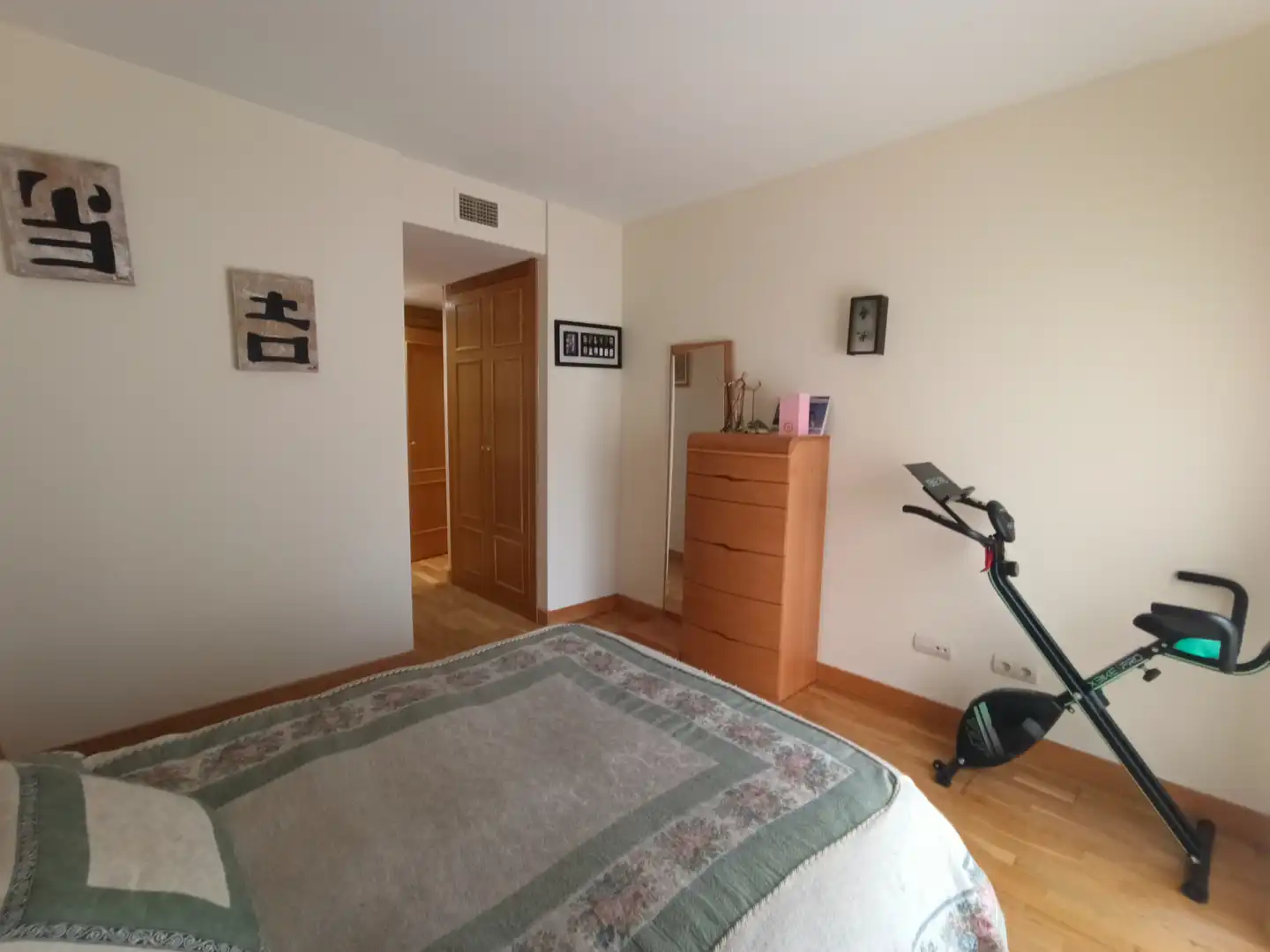 Dormitori de Casa adosada en venda en Parla amb Aire condicionat, Calefacció i Terrassa