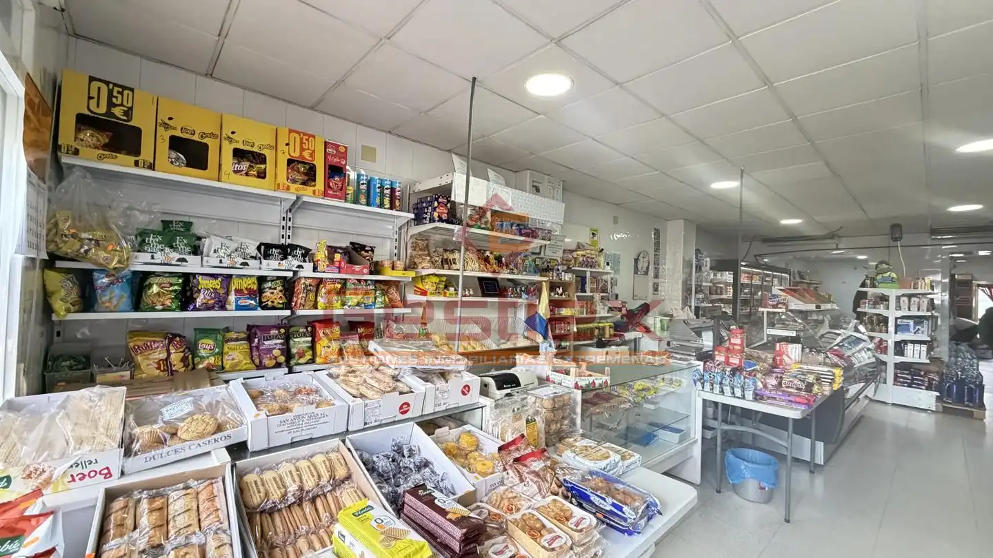 Local comercial en venda a Almendralejo