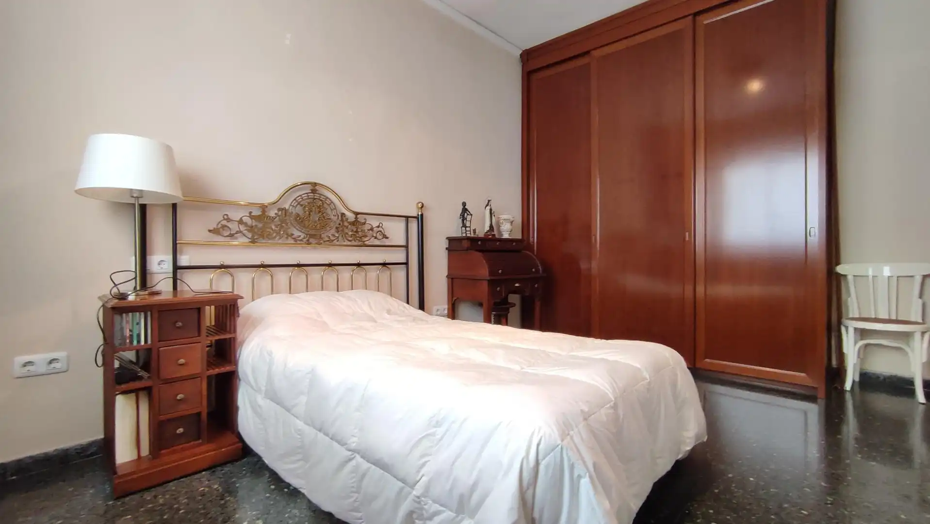 Piso con ascensor en venta en Avenida REPUBLICA ARGENTINA DE LA, imagen 22