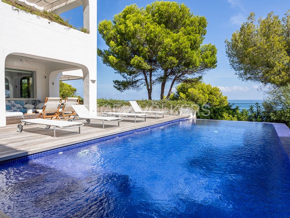 Piscina de Casa o xalet en venda en Dénia amb Aire condicionat, Calefacció i Jardí privat