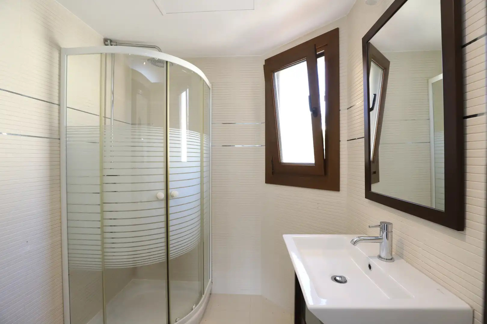 Bathroom of Houses for rent in Mijas  with Air Conditioner, Heating and Terrace