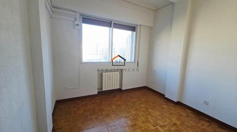 Foto 3 de Piso en venta en  Cavanilles, 47, Pacífico, Madrid