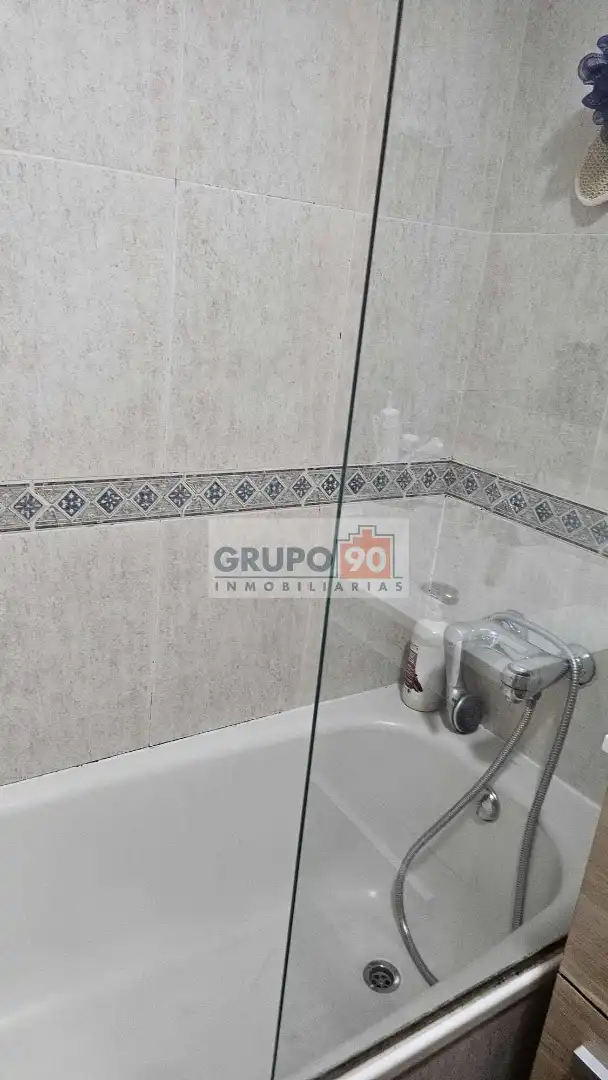 Baño de Piso en venta en Massalfassar con Aire acondicionado, Trastero y Balcón