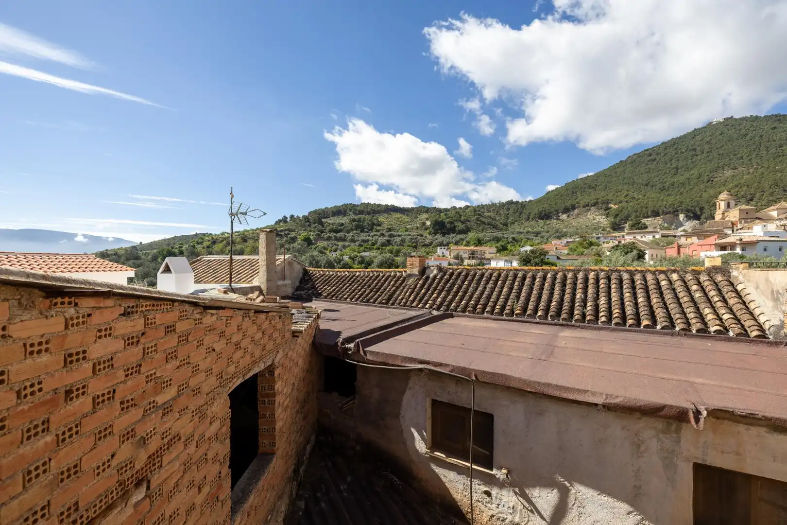 Vista exterior de Casa adosada en venda en El Pinar
