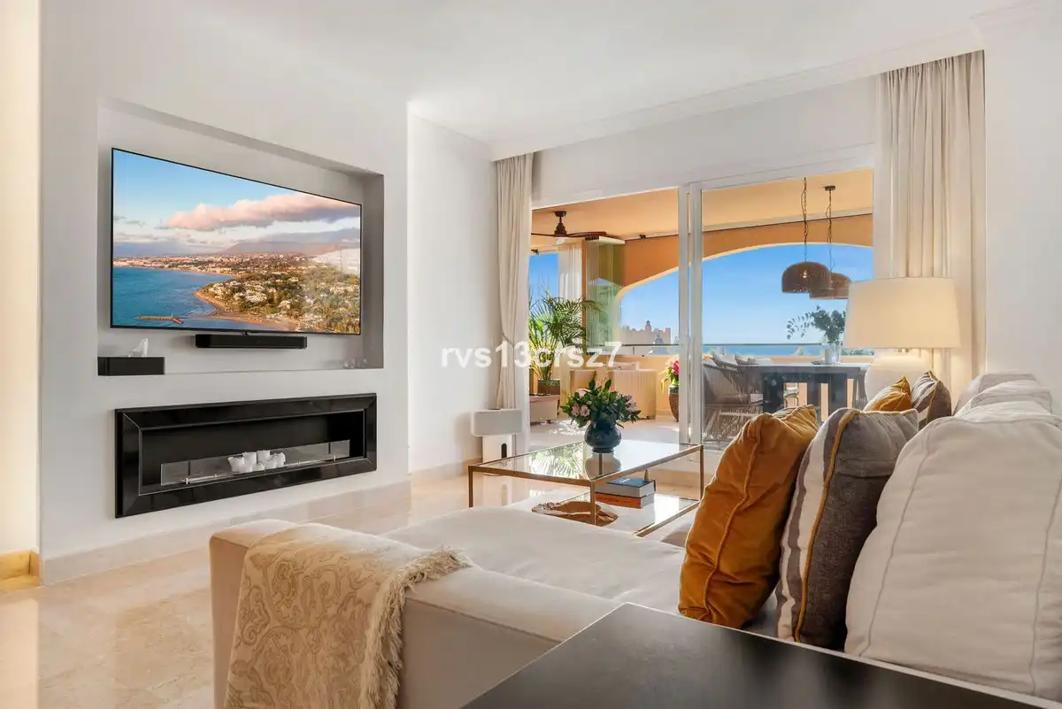 Flat with pool for sale in Marbella - Marbella,Elviria,Avenida Santa Maria, imagen 2
