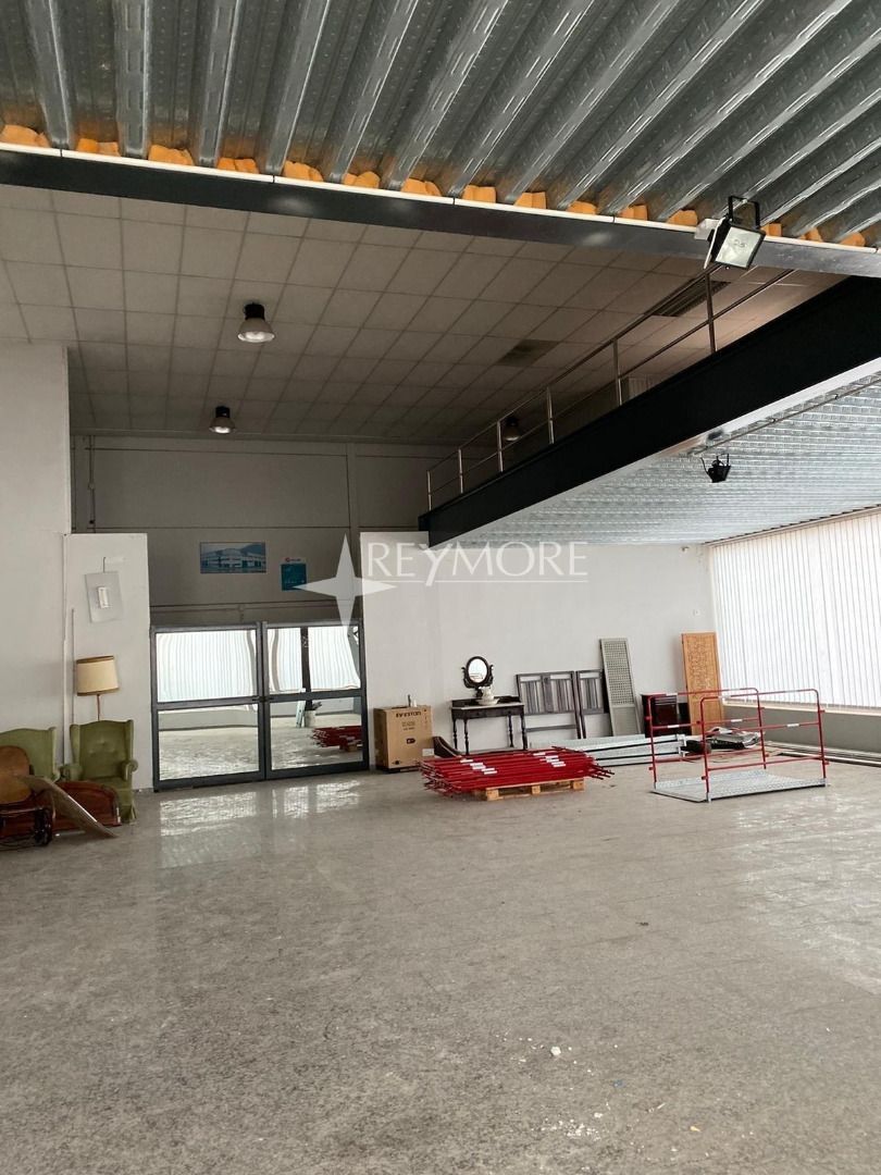 Local de lloguer a Alcolea, Periurbano Este - Campiña