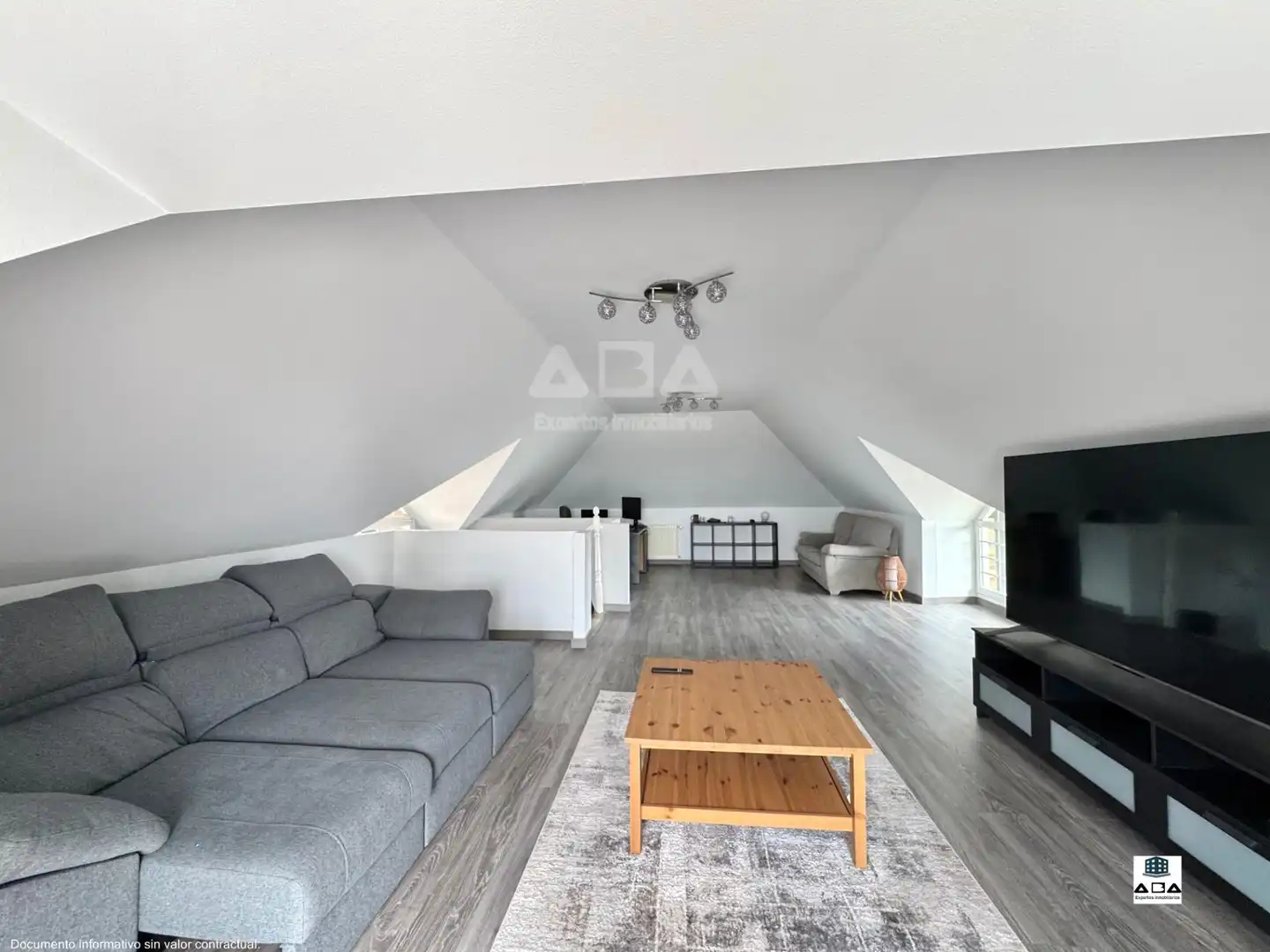 Detached house with pool for sale in Calle Monte Alto, imagen 42