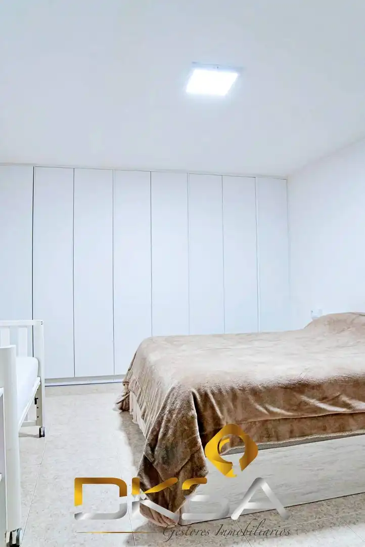 Habitación de Planta baja en venta en Vila-real con Amueblado