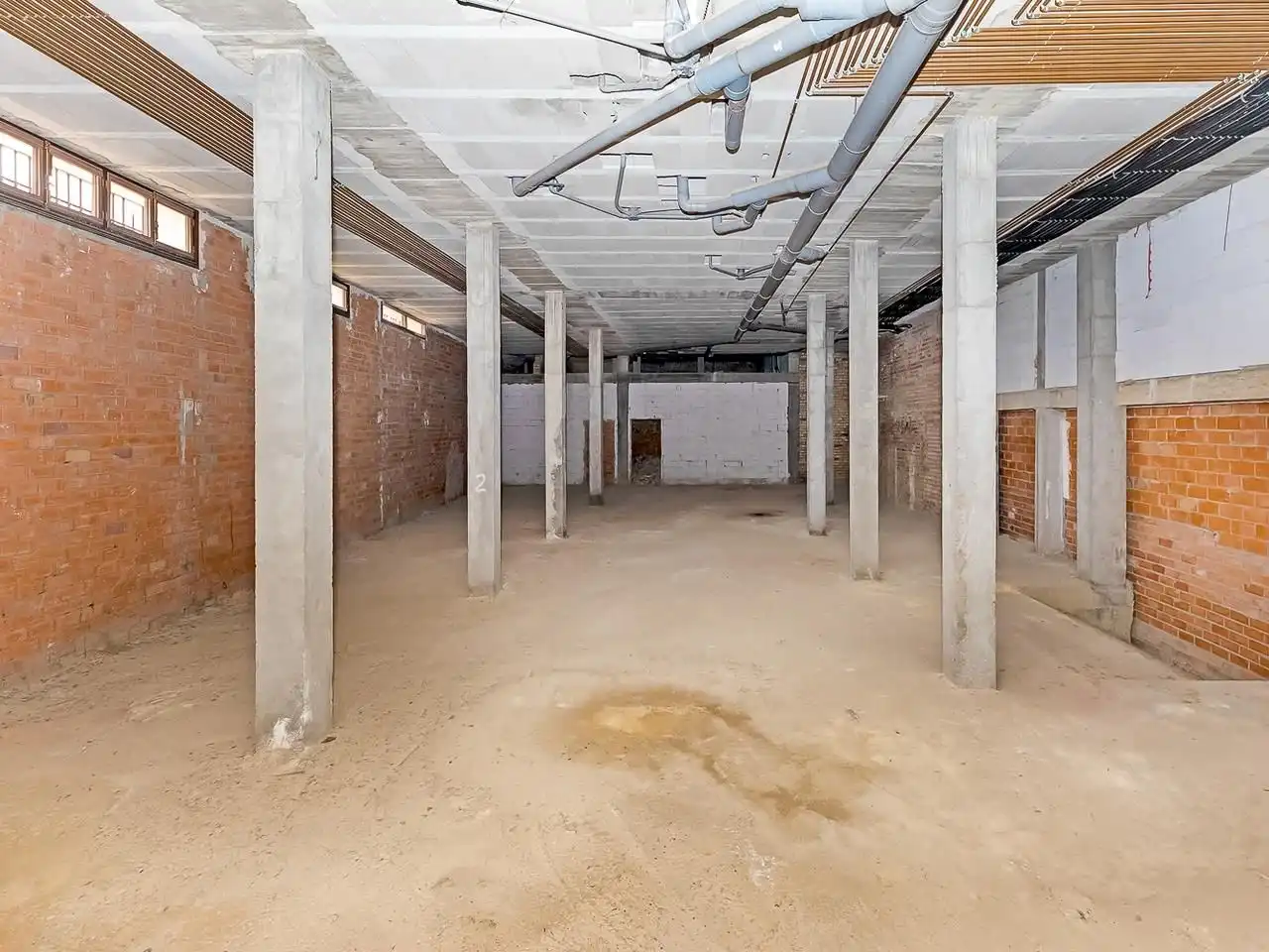 Gewerbefläche zum Verkauf in Calle Salesianas 4, imagen 3
