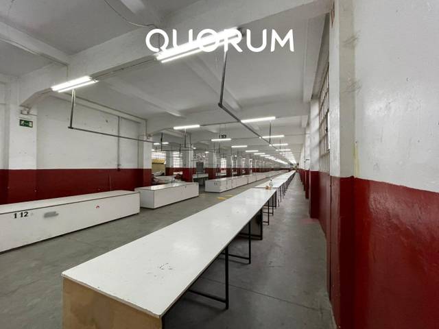 Local comercial en Venta en Santutxu - Basarrate