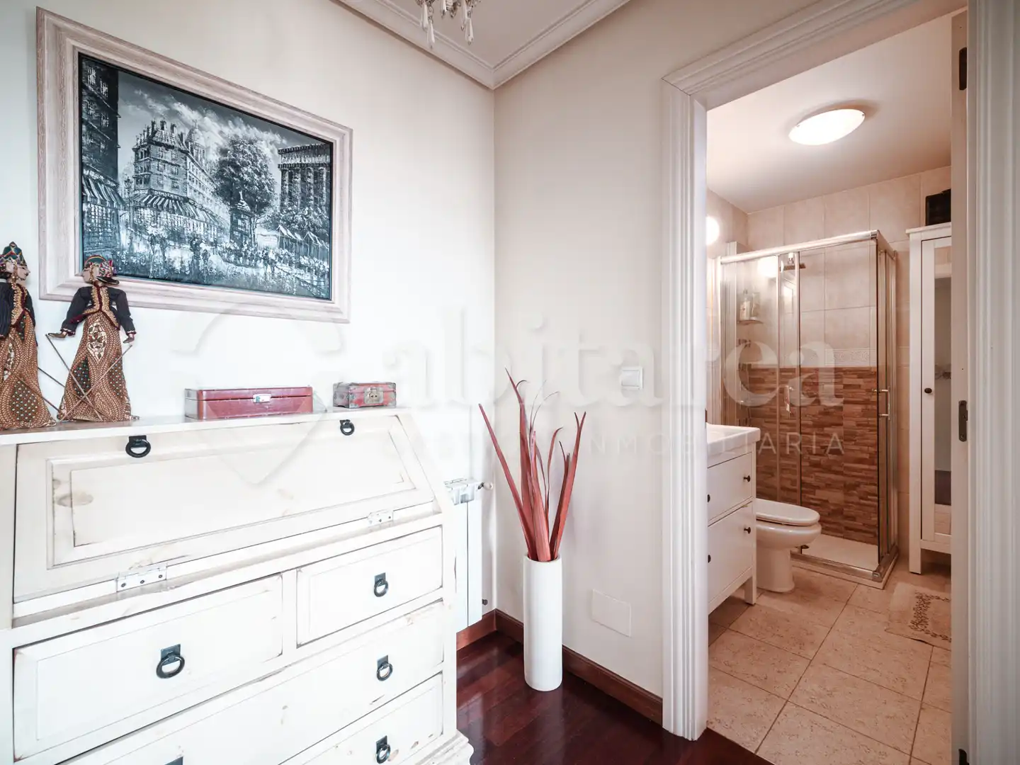 Badezimmer von Maisonette zum Verkauf in Santander mit Heizung, Parkett und Abstellraum