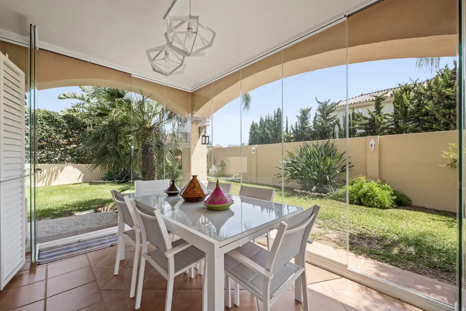 Terrasse von Haus oder Chalet zum Verkauf in Mijas mit Klimaanlage, Privatgarten und Terrasse