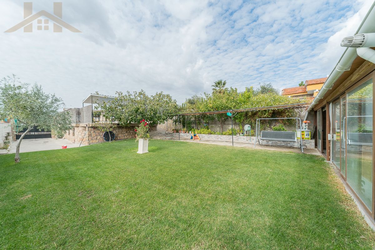 Jardí de Casa o xalet en venda en Carranque amb Aire condicionat, Calefacció i Jardí privat