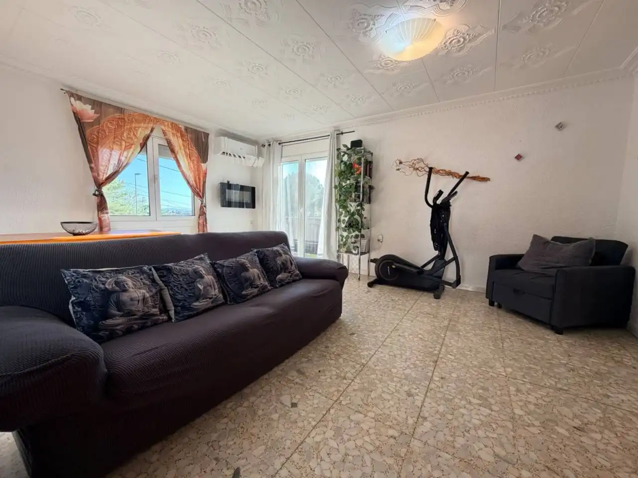 Living room of Houses for sale in Rubí  with Heating, Terrace and Swimming Pool